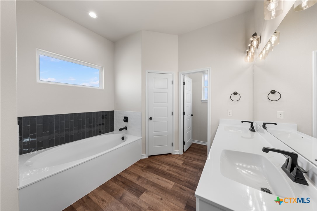210 Creek Plum Lane Property Photo 19