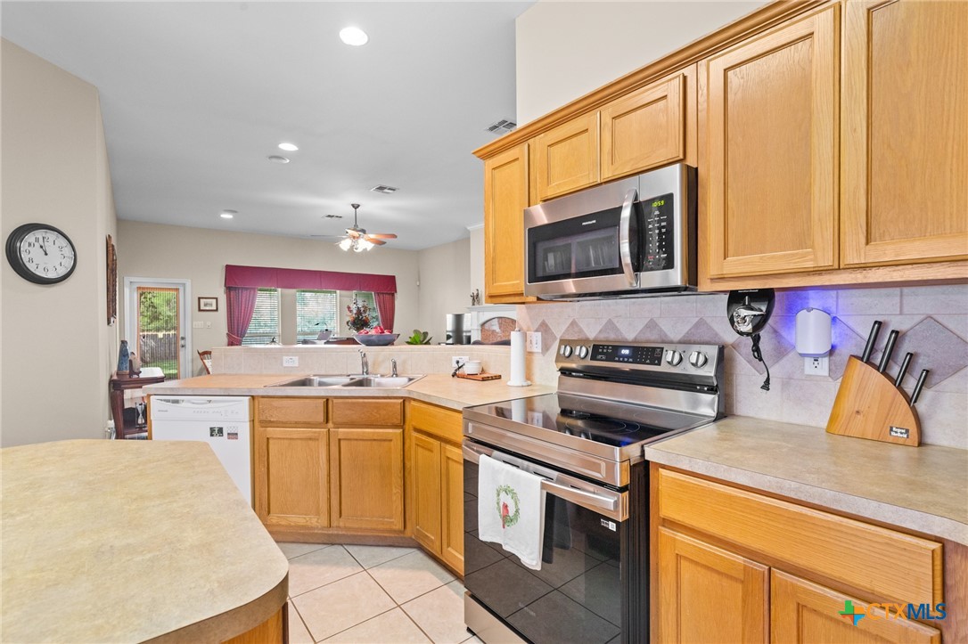301 Deerchase Property Photo 10