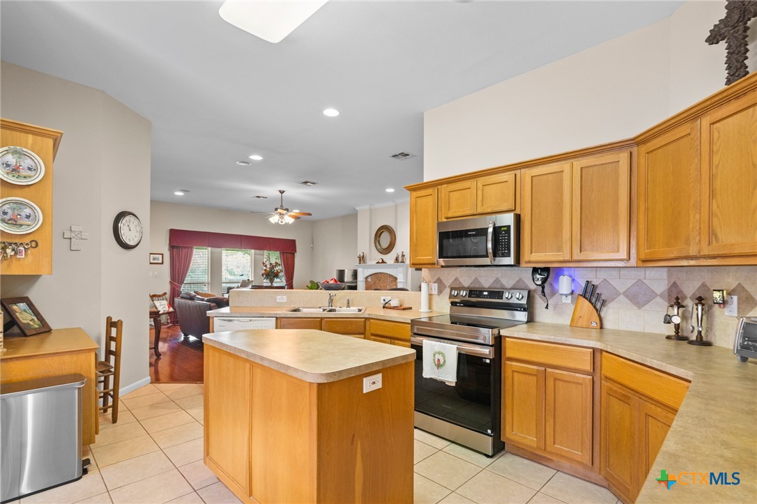 301 Deerchase Property Photo 11