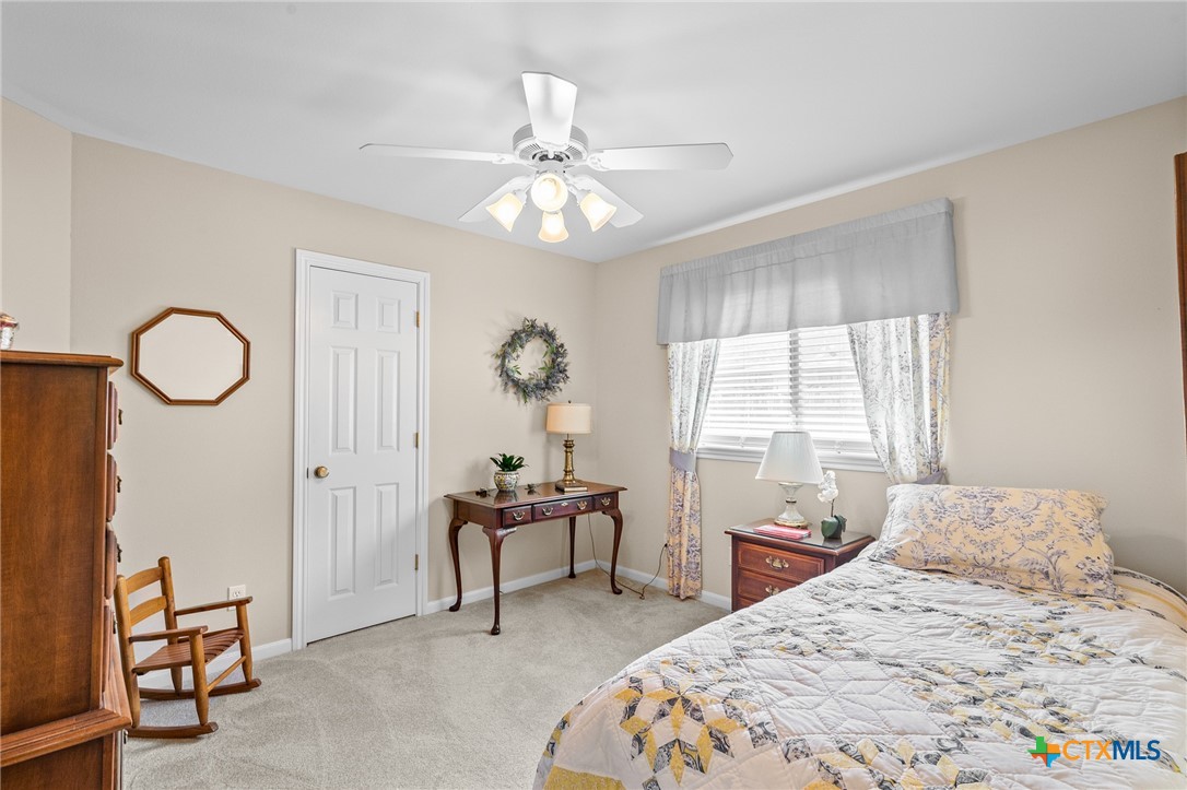 301 Deerchase Property Photo 19