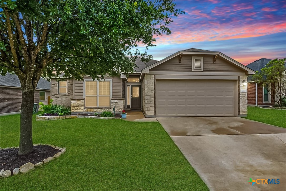 1307 Branchwood Way Property Photo 1