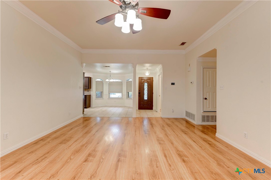 4700 Aurora Circle Property Photo 8