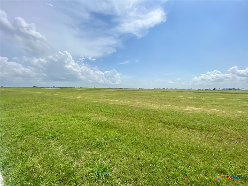 2936 Hammock Court Property Photo 16