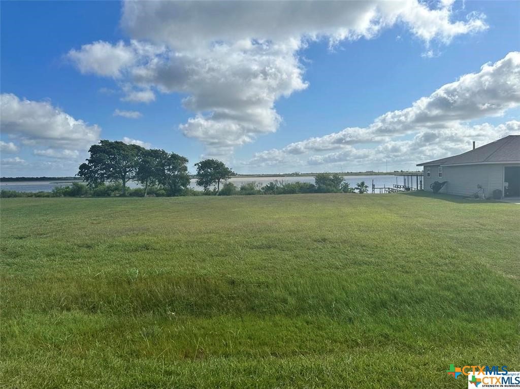 20 N Blue Heron Drive Property Photo 1