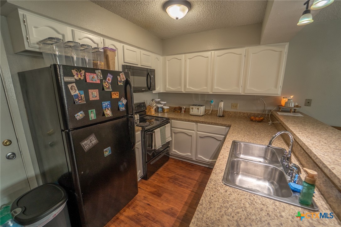 2112 E Airline Road Property Photo 16