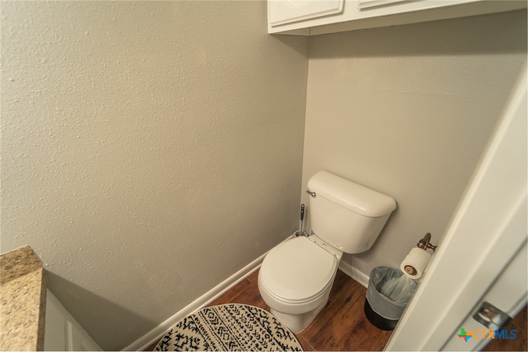 2112 E Airline Road Property Photo 17