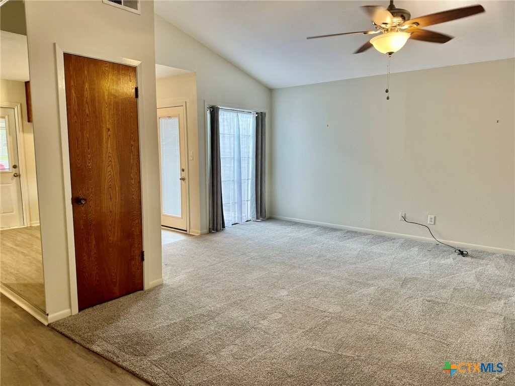 101 Waterford Drive Property Photo 4