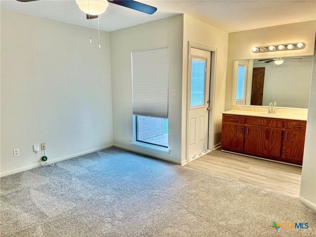 101 Waterford Drive Property Photo 12