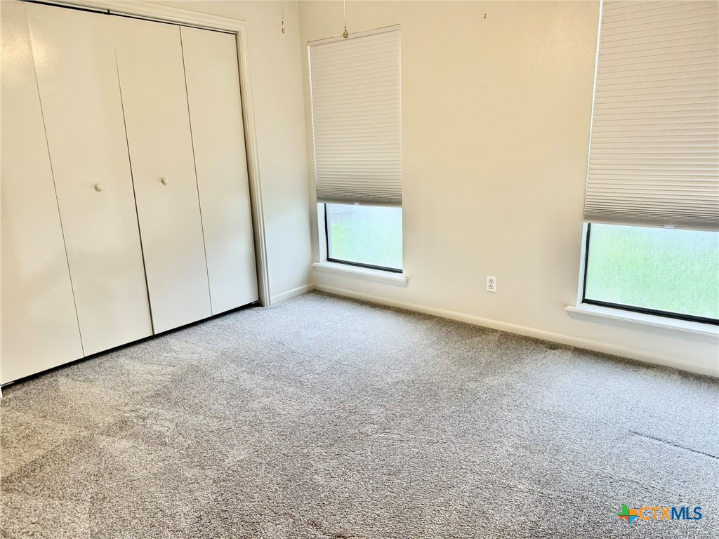 101 Waterford Drive Property Photo 15