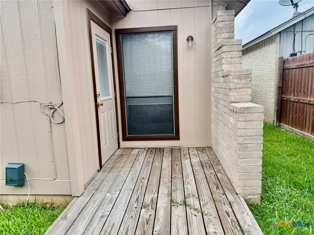 101 Waterford Drive Property Photo 23