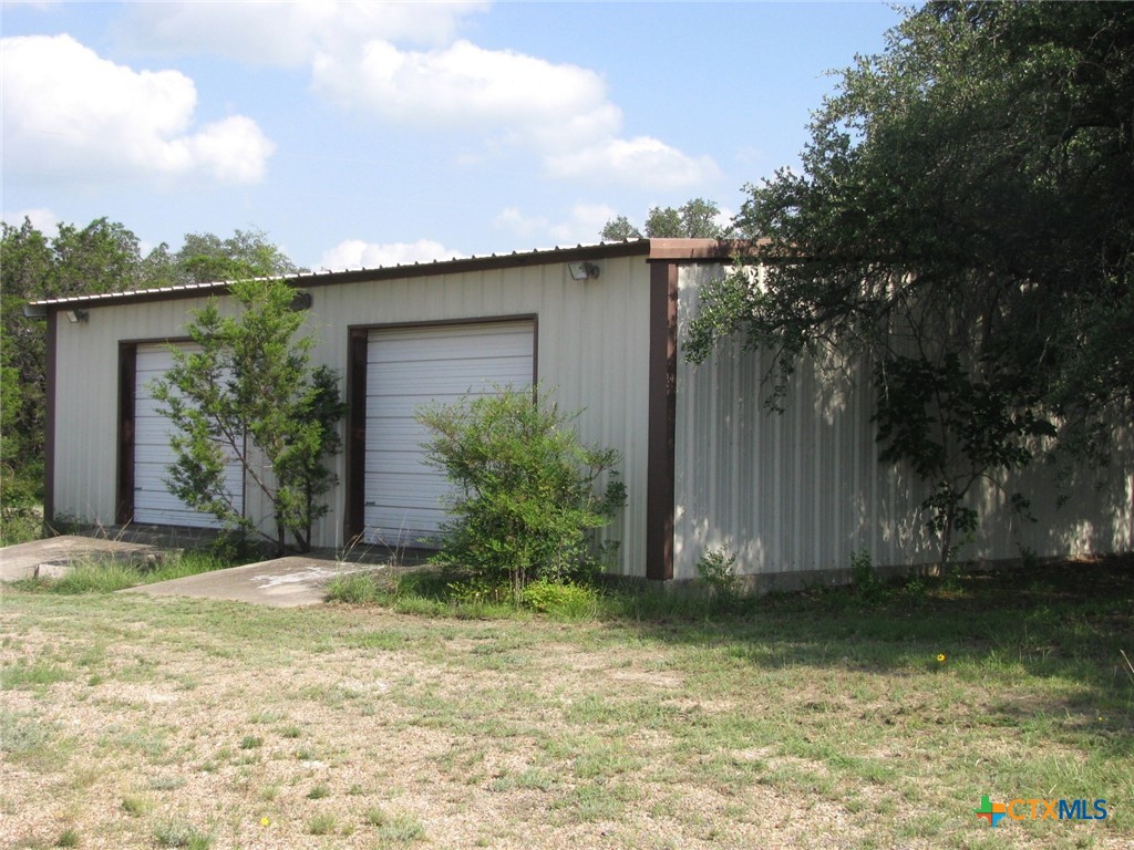 308 Bee House Road Property Photo 1
