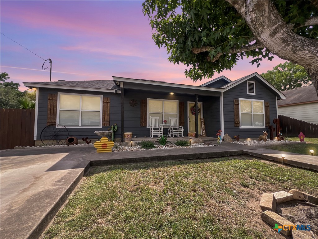 701 Clark Street Property Photo