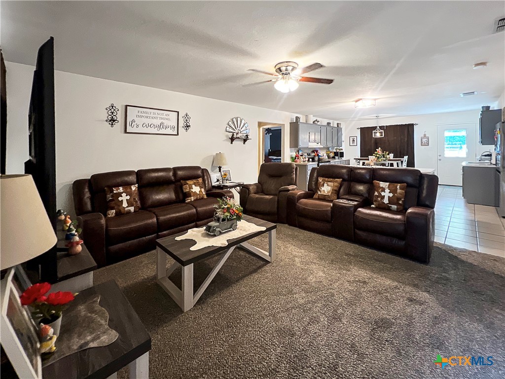 701 Clark Street Property Photo 7