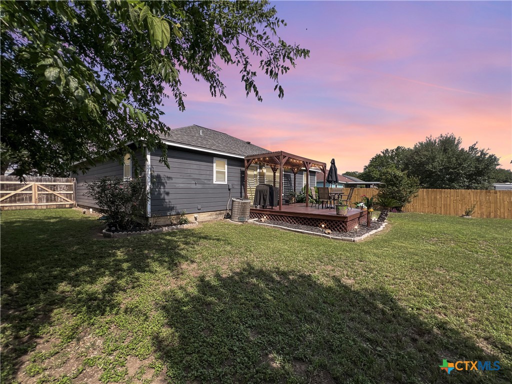 701 Clark Street Property Photo 20