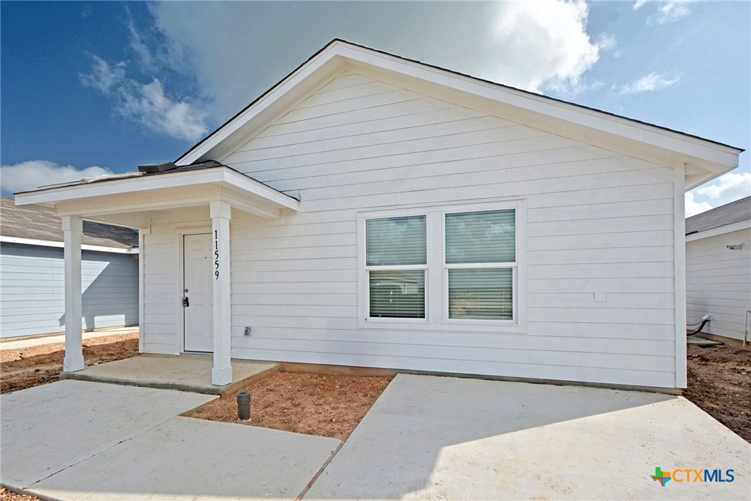 11559 Field Briar Property Photo 1