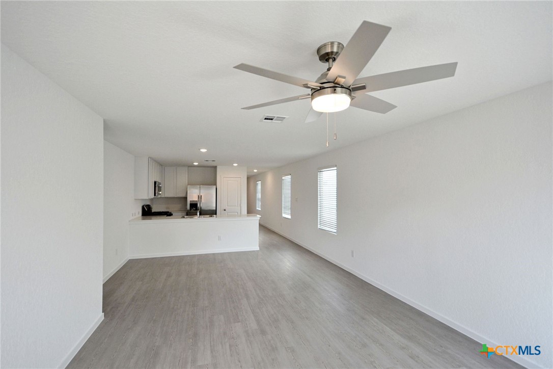 11559 Field Briar Property Photo 8