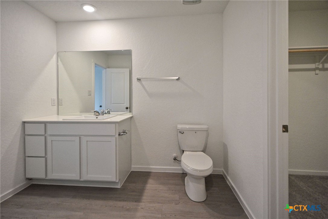 11559 Field Briar Property Photo 14