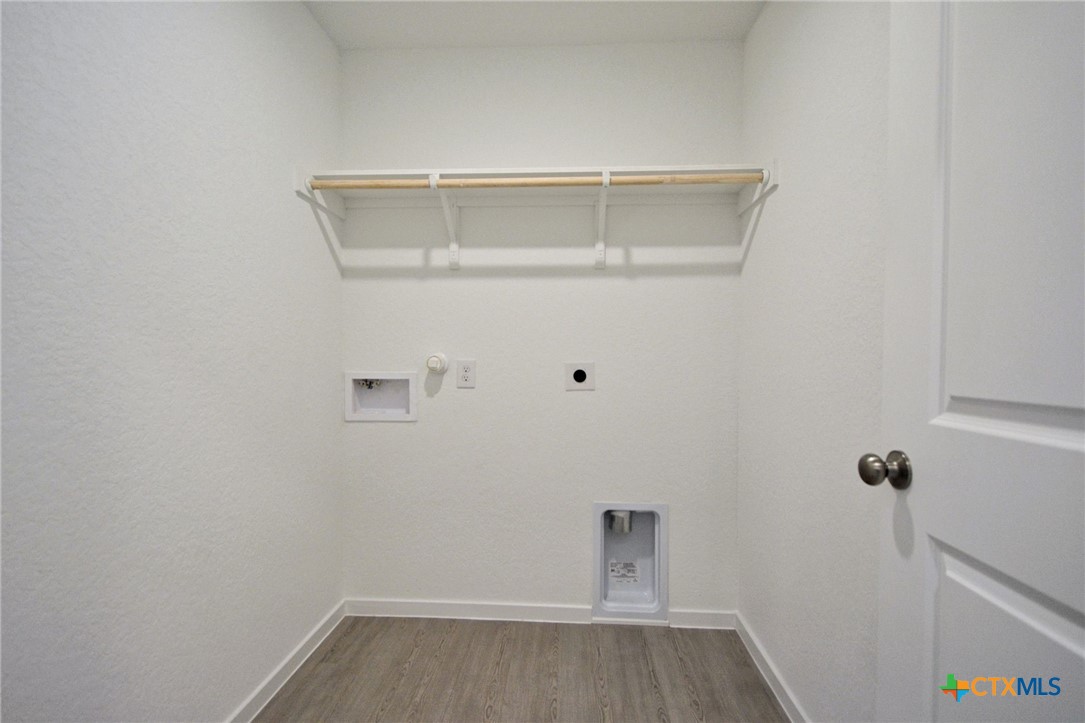 11559 Field Briar Property Photo 17