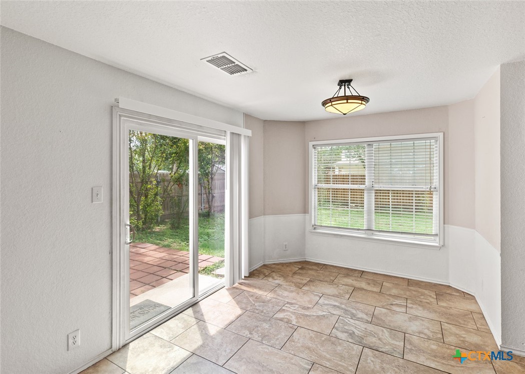 3967 Tarrant Trail Property Photo 11