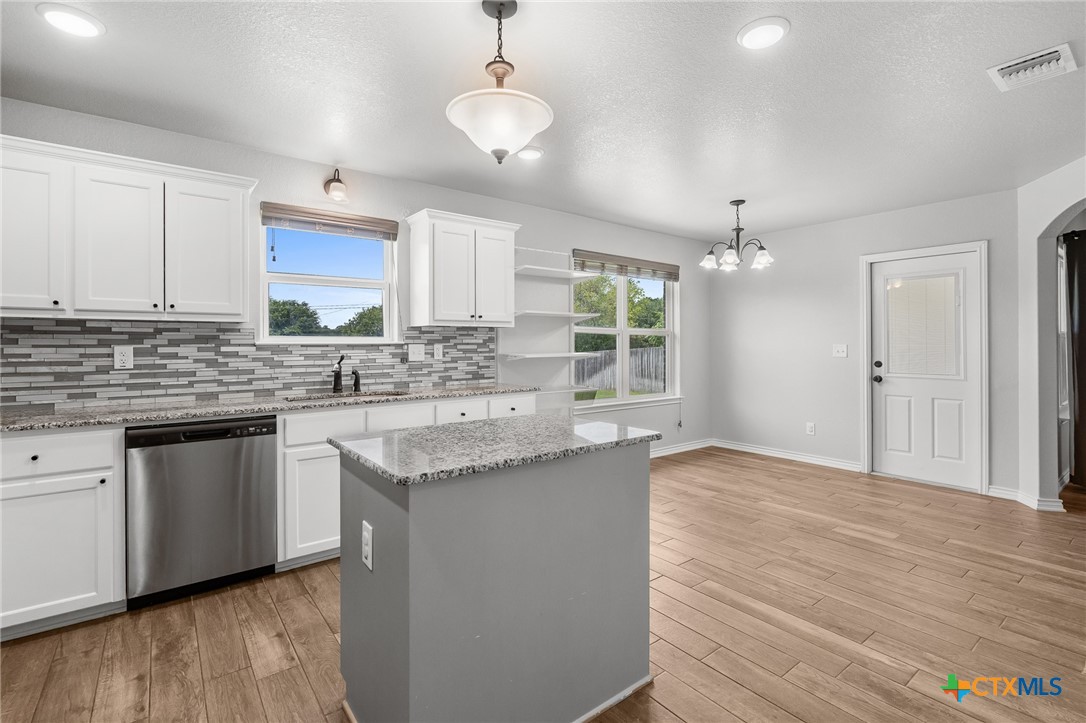 2550 Belle Hubbard Trail Property Photo 11