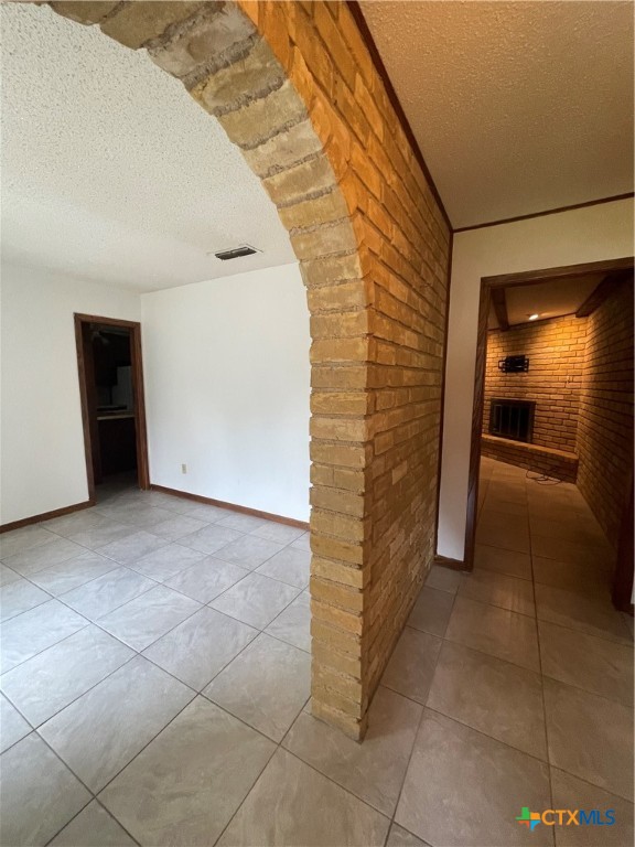 508 Tower Street Property Photo 2