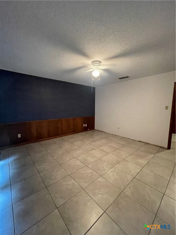 508 Tower Street Property Photo 5