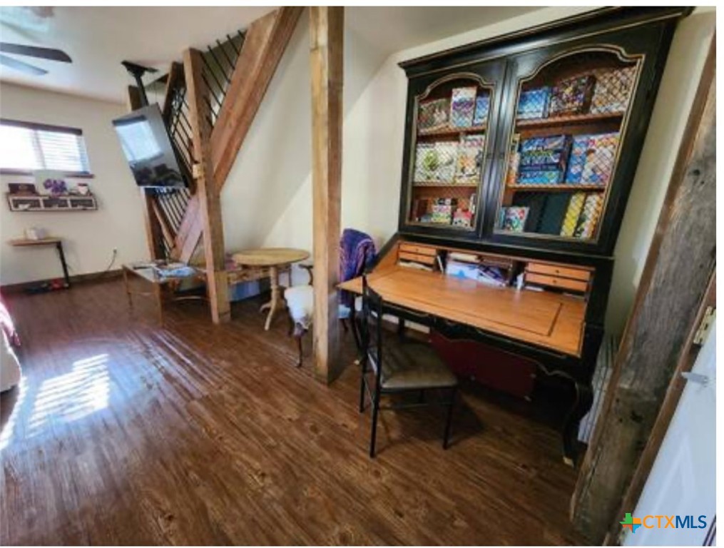 1123 N Beal Street Property Photo 17