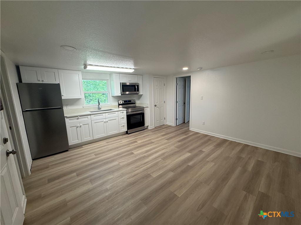 1007 Hackberry Street C Property Photo 1