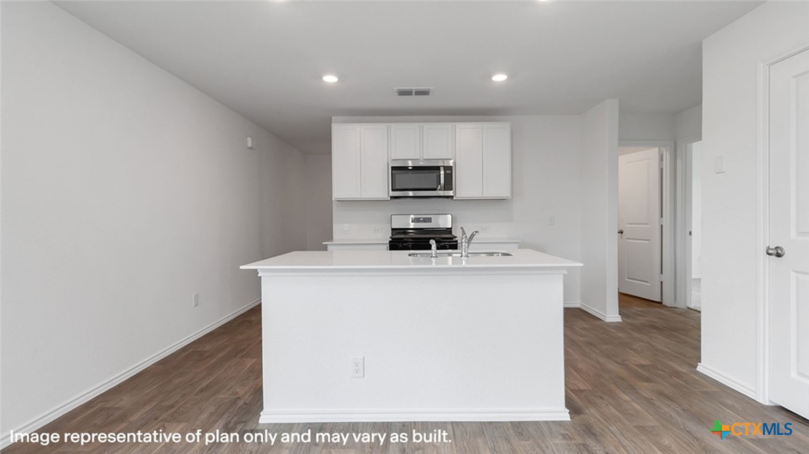 332 Cottonmouth Lane Property Photo 4
