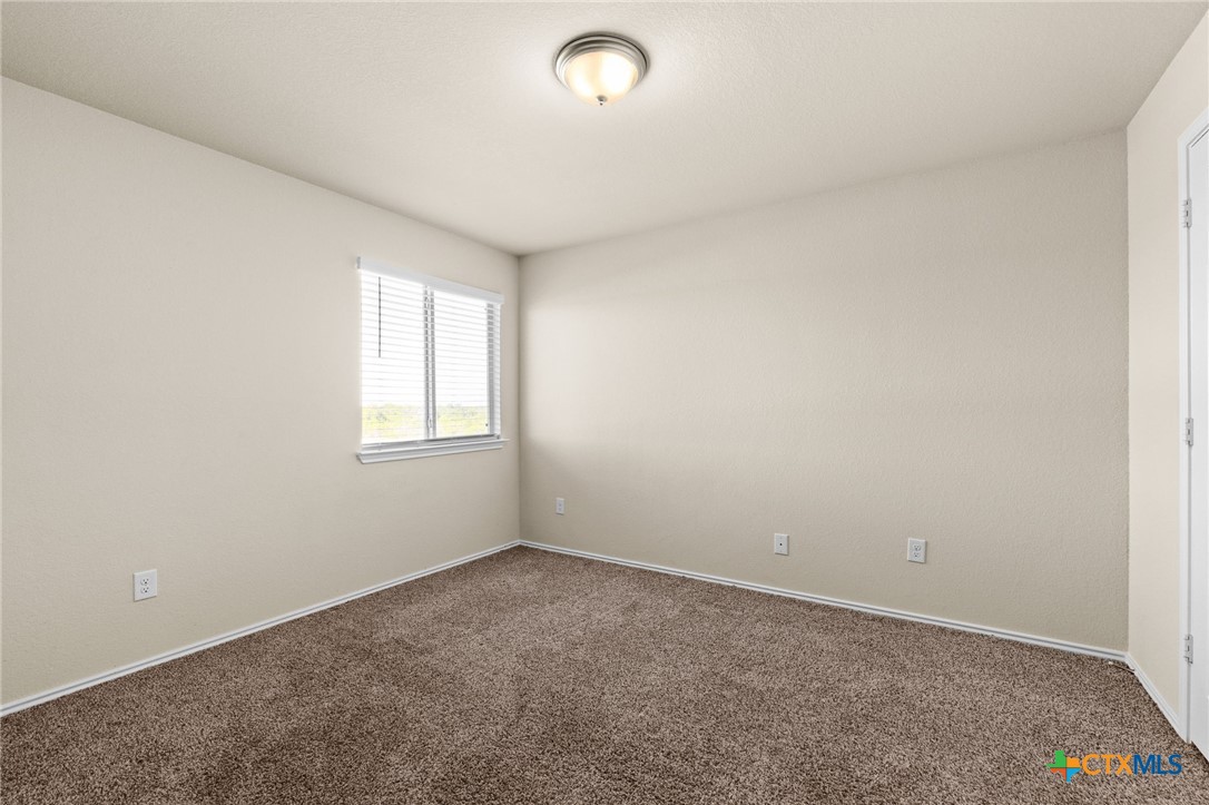 2613 Creekside Hills Boulevard Property Photo 27