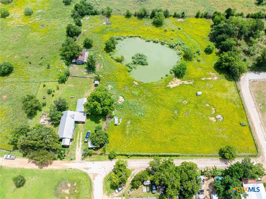 802 Smith Road Property Photo 3