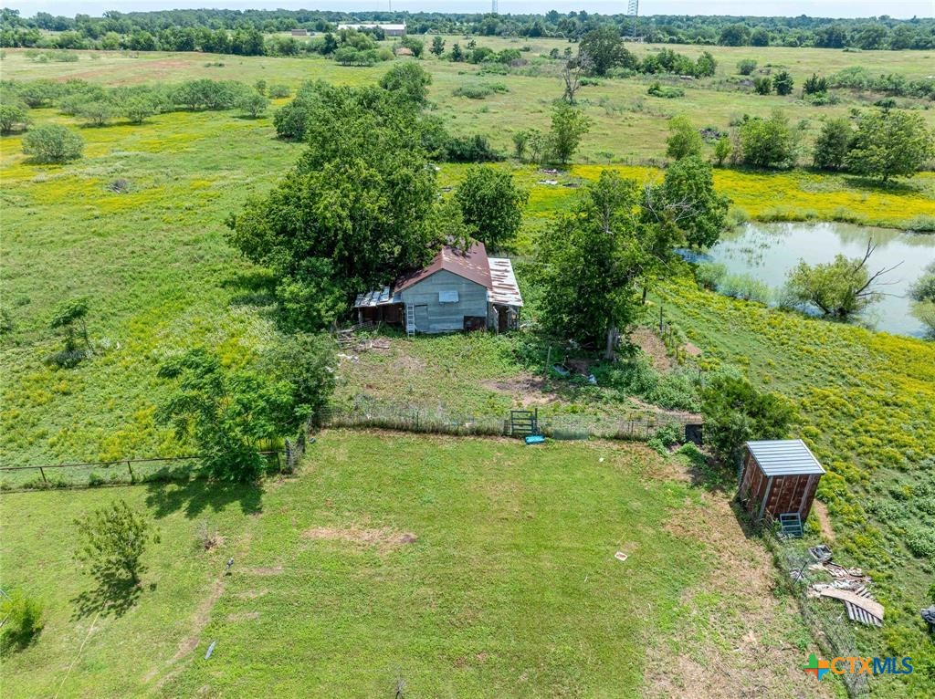 802 Smith Road Property Photo 6