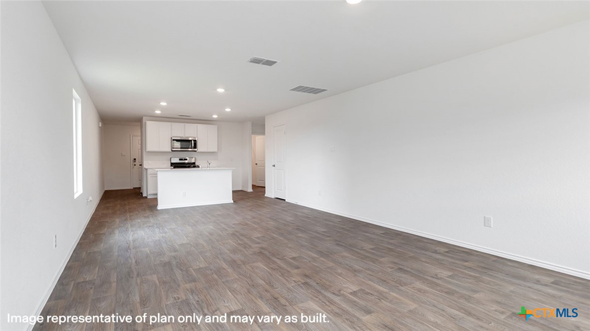 1009 Seedling Lane Property Photo 14