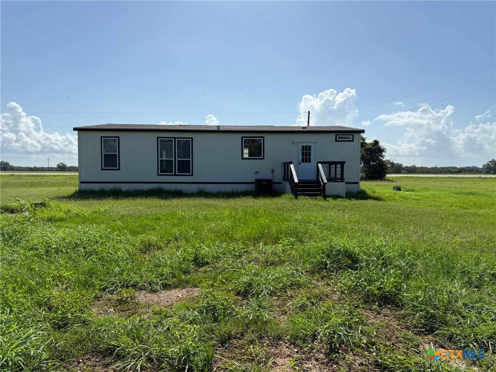 19656 Us Highway 77 Property Photo 2