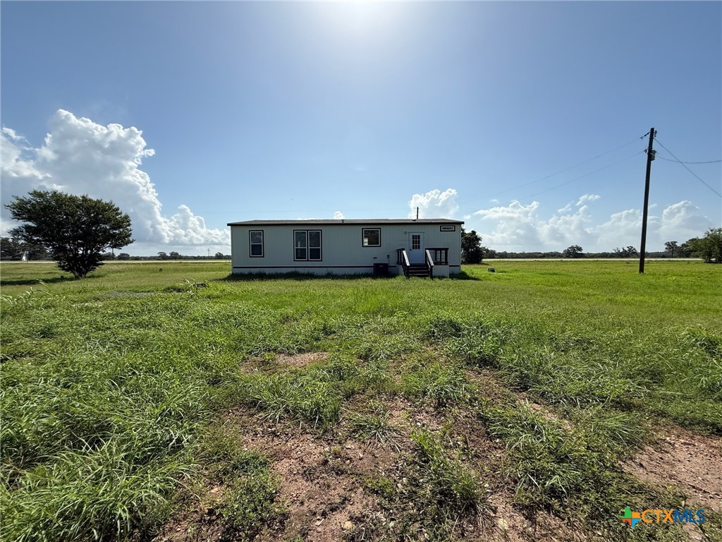 19656 Us Highway 77 Property Photo 4