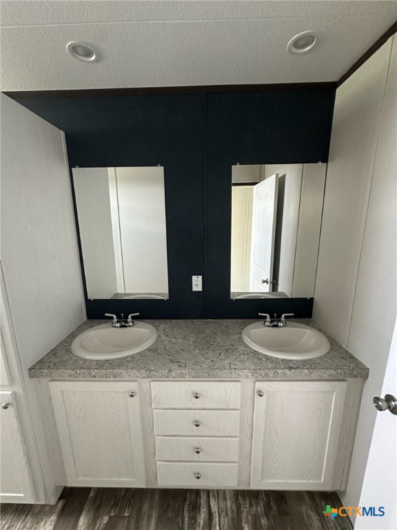 19656 Us Highway 77 Property Photo 15