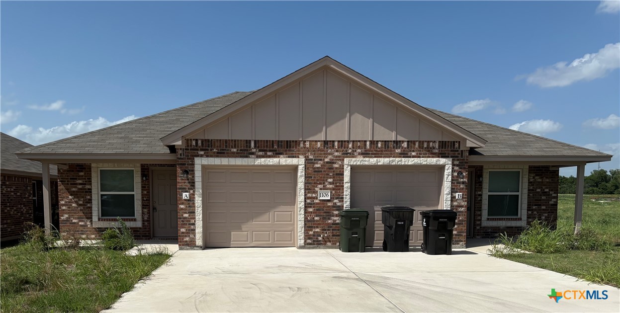 1106 Zora Drive A & B Property Photo 1