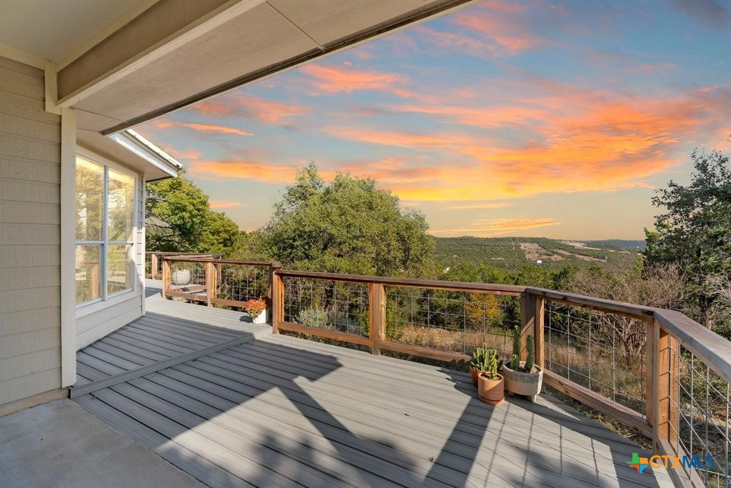 10306 Vance Circle Road Property Photo 3