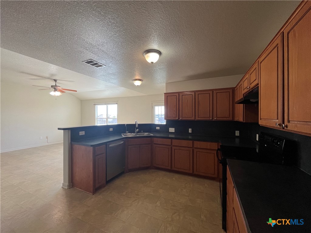 3503 Ennis Drive Property Photo 9