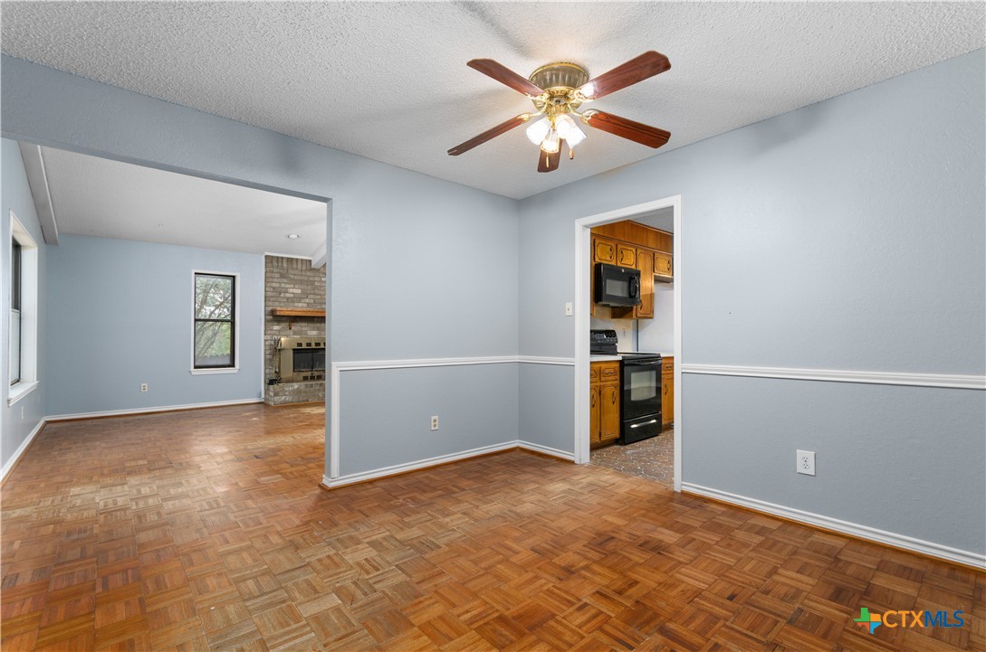 1606 Cedar Oaks Lane Property Photo 16