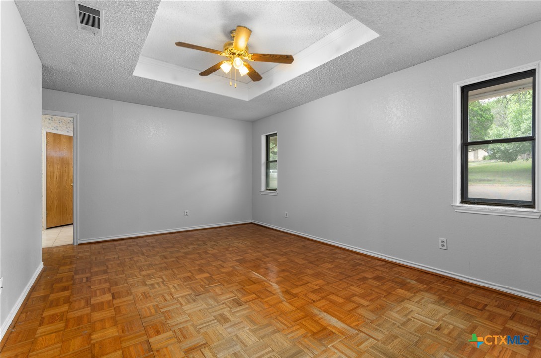 1606 Cedar Oaks Lane Property Photo 17