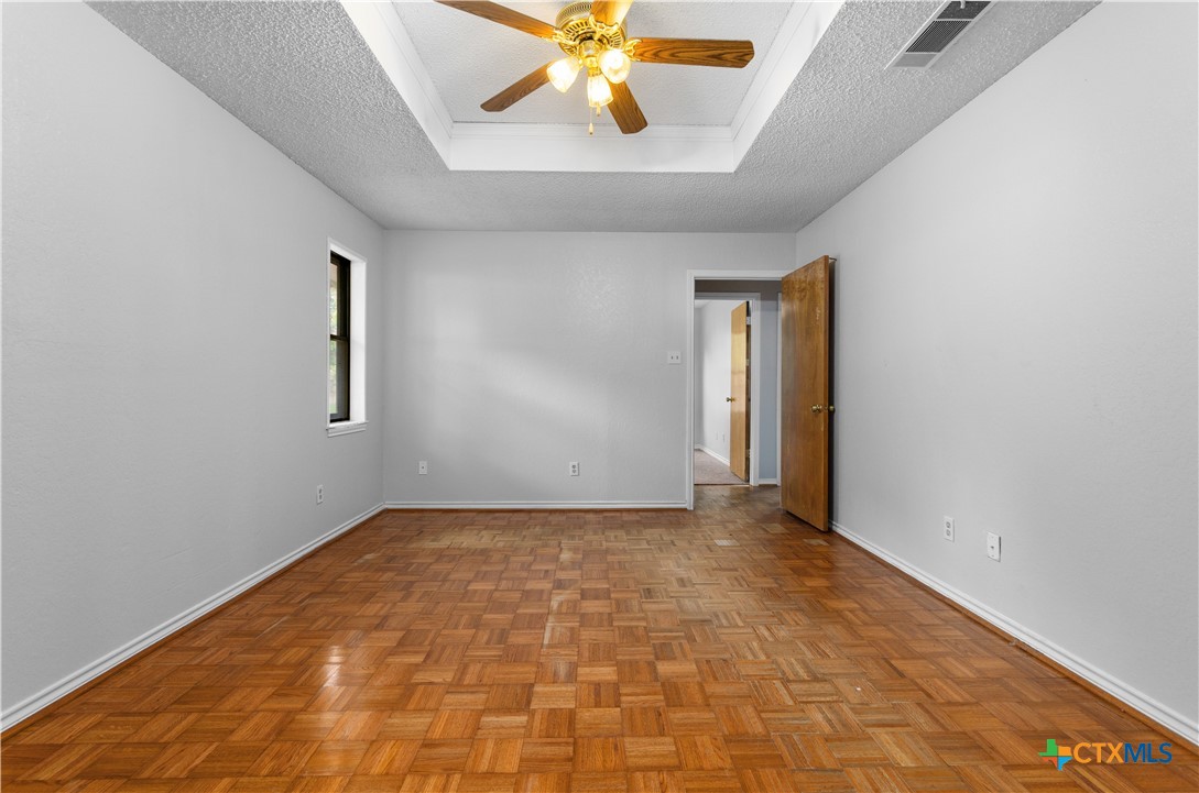 1606 Cedar Oaks Lane Property Photo 18