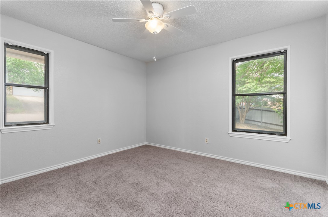 1606 Cedar Oaks Lane Property Photo 23