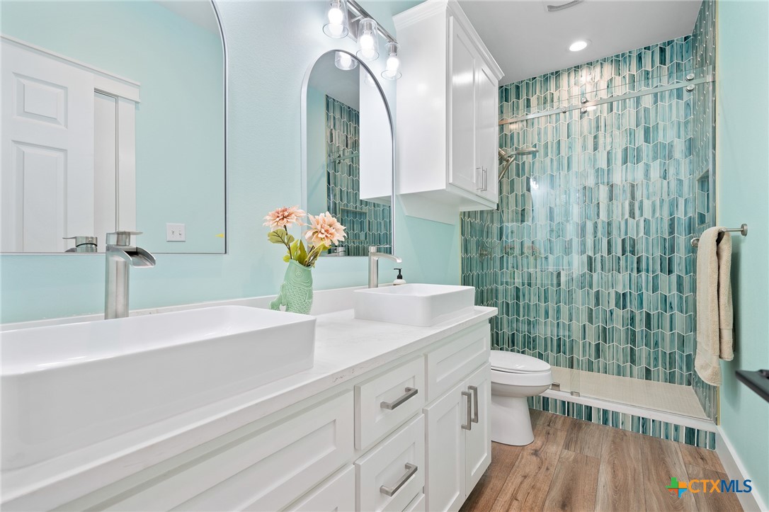 45 Belaire Property Photo 19