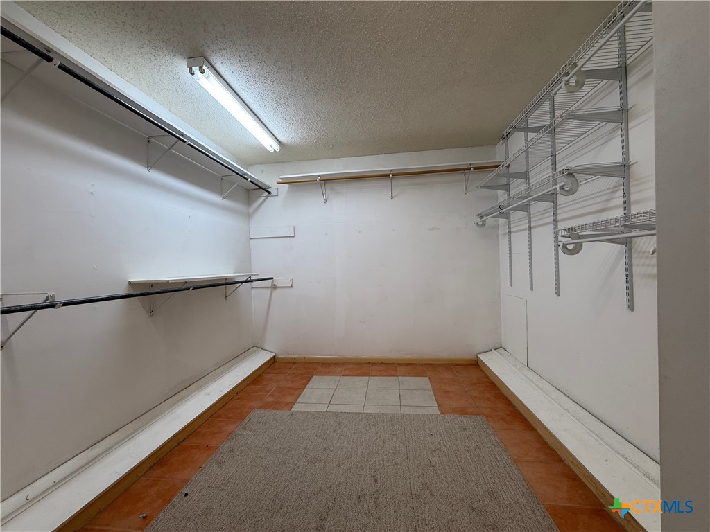 1001 Brookhollow Drive Property Photo 31