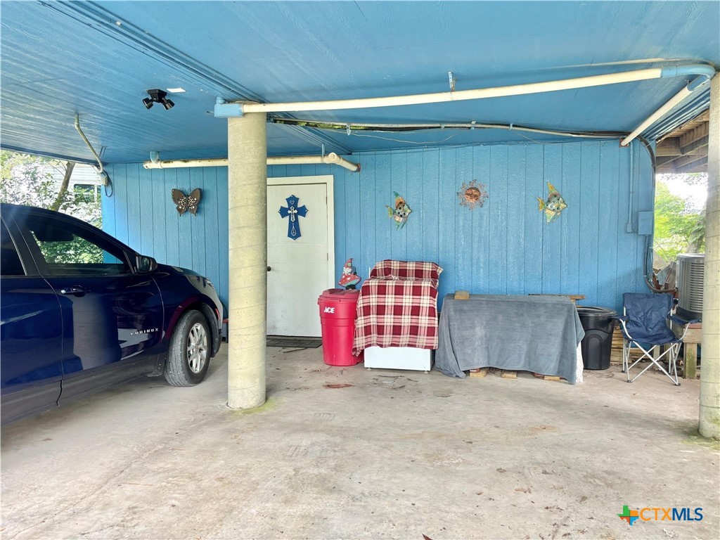 491 Carancahua Boulevard Property Photo 4