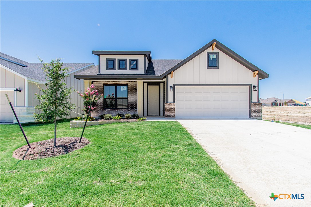 2017 Stillwell Property Photo