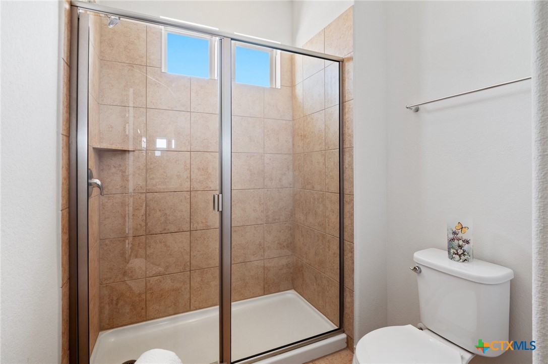 2105 Town Centre Drive 42 Property Photo 20