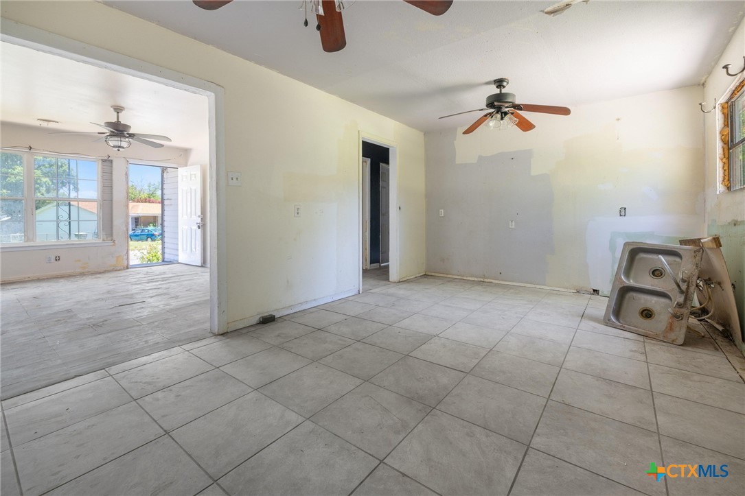 1303 N W S Young Drive Property Photo 8