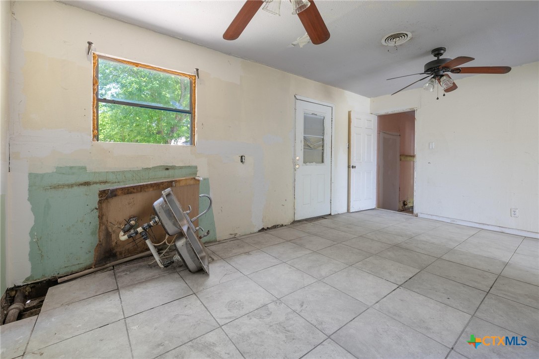 1303 N W S Young Drive Property Photo 9